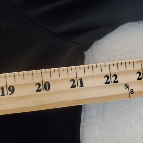 Coldwater Creek Sweater Womens XL BLACK Pullover Knit Stretch V Neck Lightweight - Picture 9 of 10